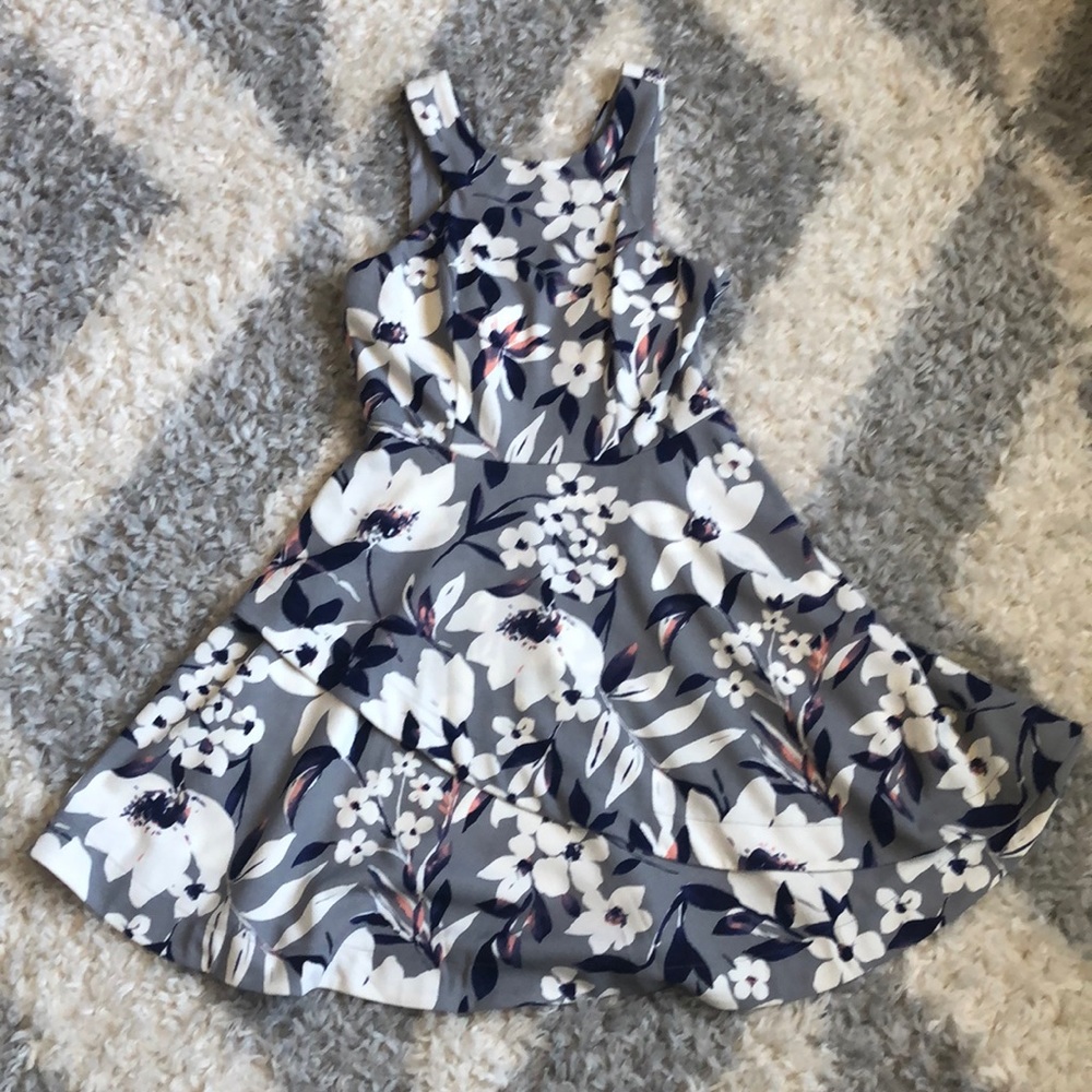 Womens sleeveless dress